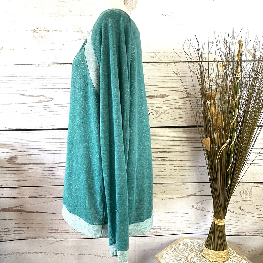 SOLD Maurices Teal Studded Sweatshirt 2X - Picture 3 of 10